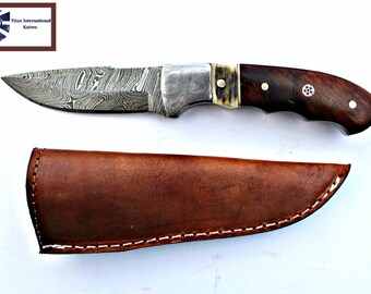 DAMASCUS KNIFE/ Titan/ Stag & Walnut scales TD-159