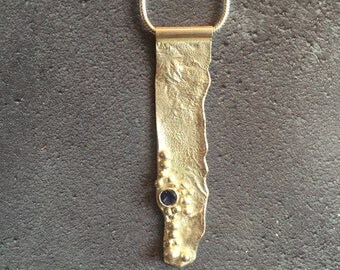 Beautiful Sterling Silver & Iolite necklace