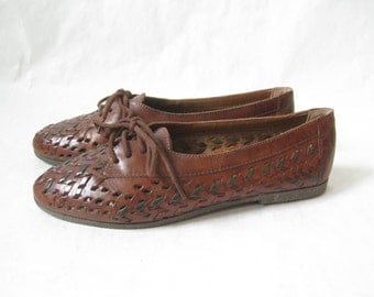 Vintage 80's Woven Leather Oxfords. Size 6