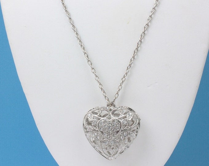 Filigree Heart Pendant Necklace Clear Rhinestones Chunky 28 Inch Chain Vintage