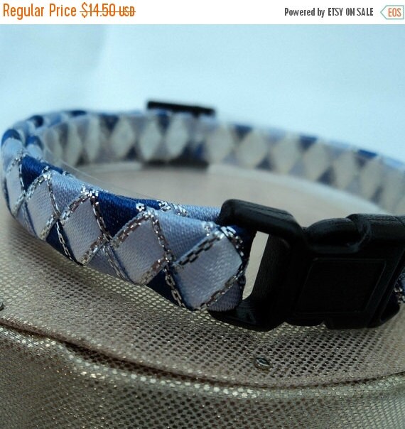 ON SALE Blue Breakaway Cat Collar with White by TheGlamorousCat