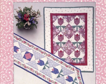 Tulip Table Runner & Wall Hanging