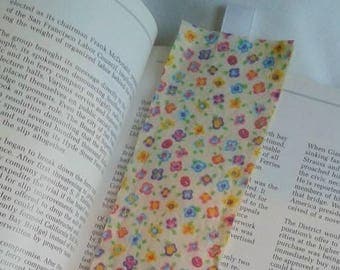 Flowers Bookmark / Fabric Bookmark / Floral / Sweet Flower Print / Bookmark