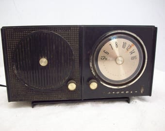 Vintage Motorola Black Working AM Radio