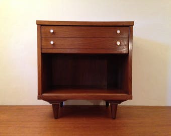 Walnut Mid Century Modern NIGHTSTAND / Side Table w Drawer Vintage Formica Laminate Top mcm