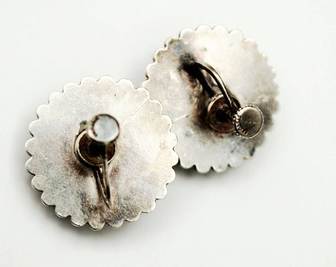 Sterling Silver round Earrings -screw back - domed with twisted wire trim