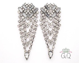 Silver Crystal Dangle Plugs / Gauges. 2g / 6.5mm, 0g / 8mm, 00g / 10mm, 1/2" / 12.5mm, 9/16" / 14mm, 5/8" / 16mm by Gauge Queen on Etsy