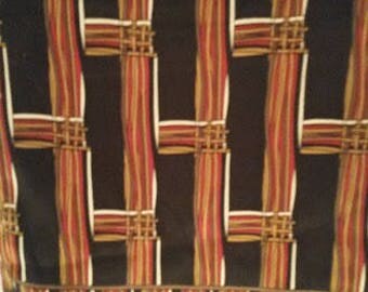 Kkusebo Rectangular Scarf. Double Sided Rectangular Kkusebo Scarf. Scarf with Crown and Crest. Kkusebo Japan Rectangular Vintage Scarf.