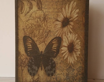 Butterfly camouflage jewelry box, Necklace hanger book box, Earring organizer, Earring holder, Jewelry organizer, Jewelry box,Earring holder