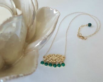 Green Chalcedony Necklace