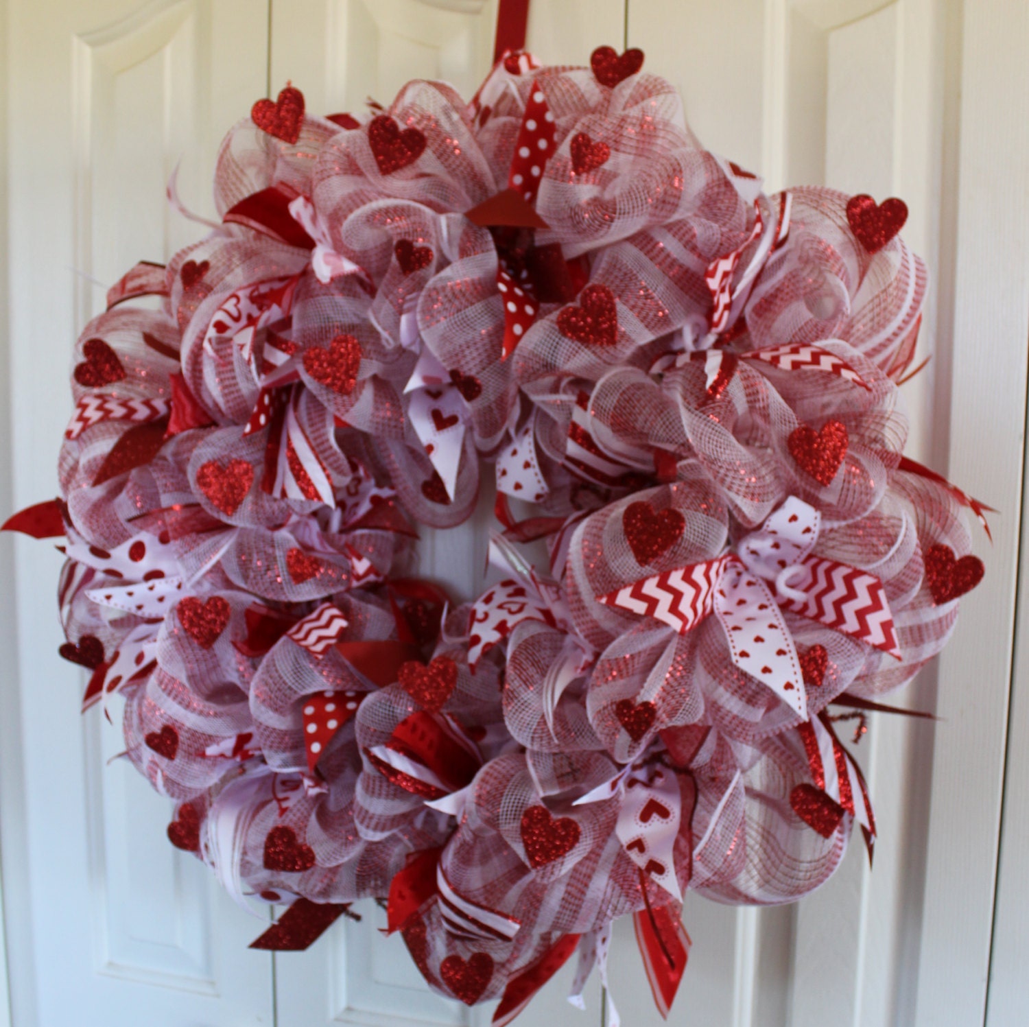 Deco Mesh Red Heart Wreath. Red Heart Decoration. red