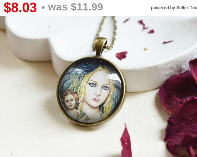 FEMALE IMAGES Round pendant metal brass with the image of girls under glass , Rustic , Vintage, Gothic