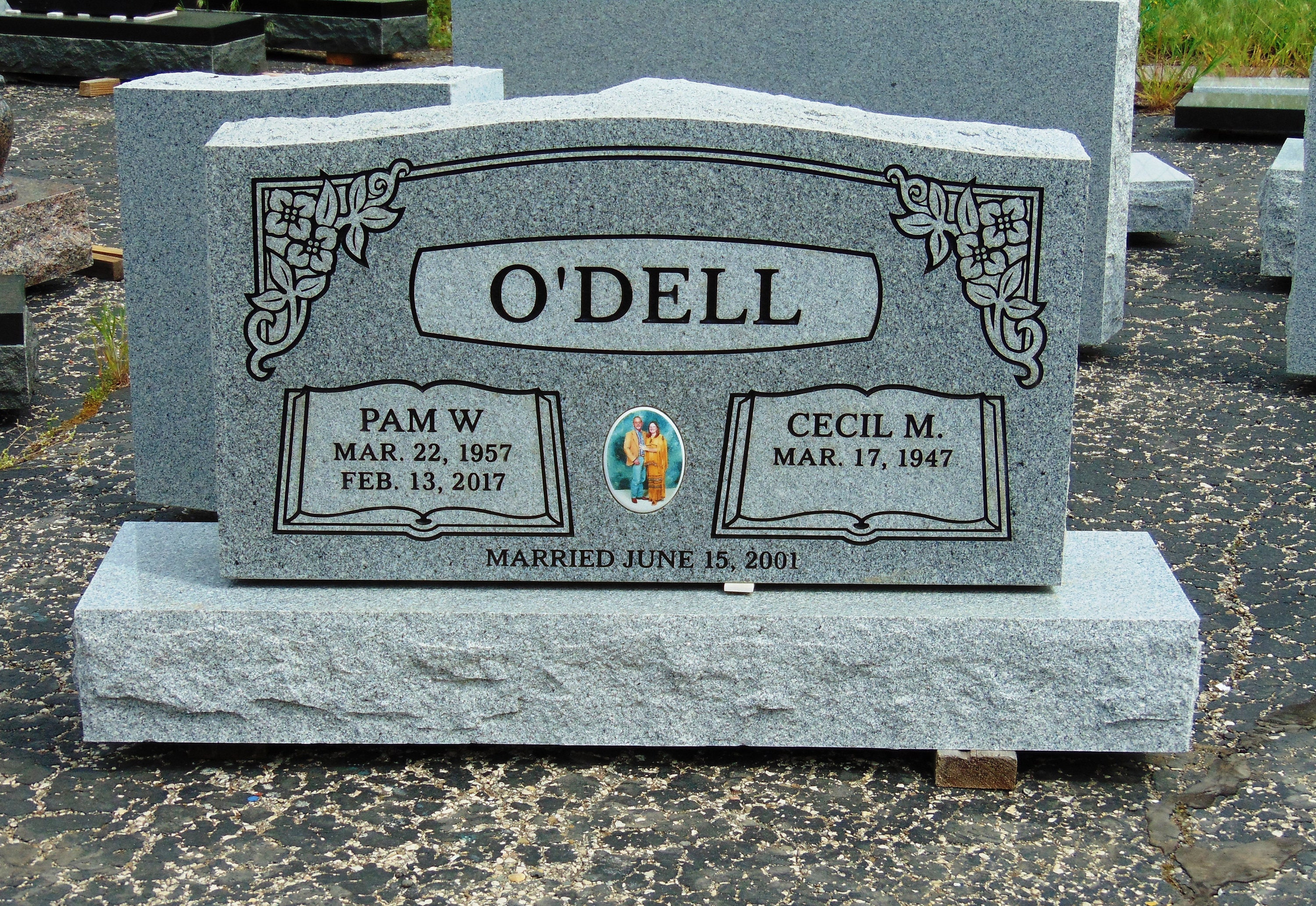 Cemetery Granite Headstone 36 x 6 x 20 gray includes a 3