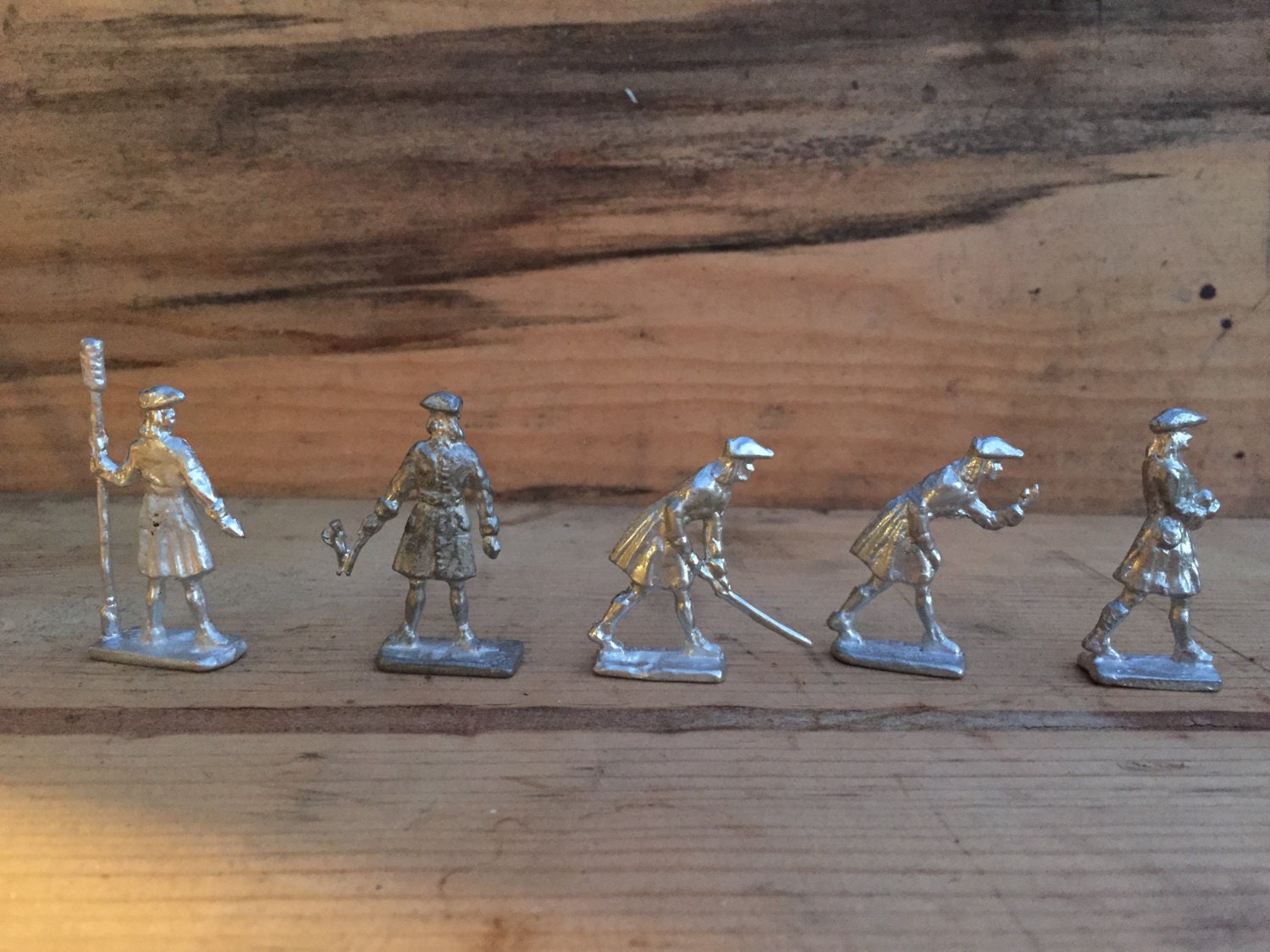 18th Century Pewter Toy Soldiers Artillery Crew with Cannon