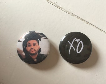 The Weeknd XO Pinback Button Set of 2 (31mm)