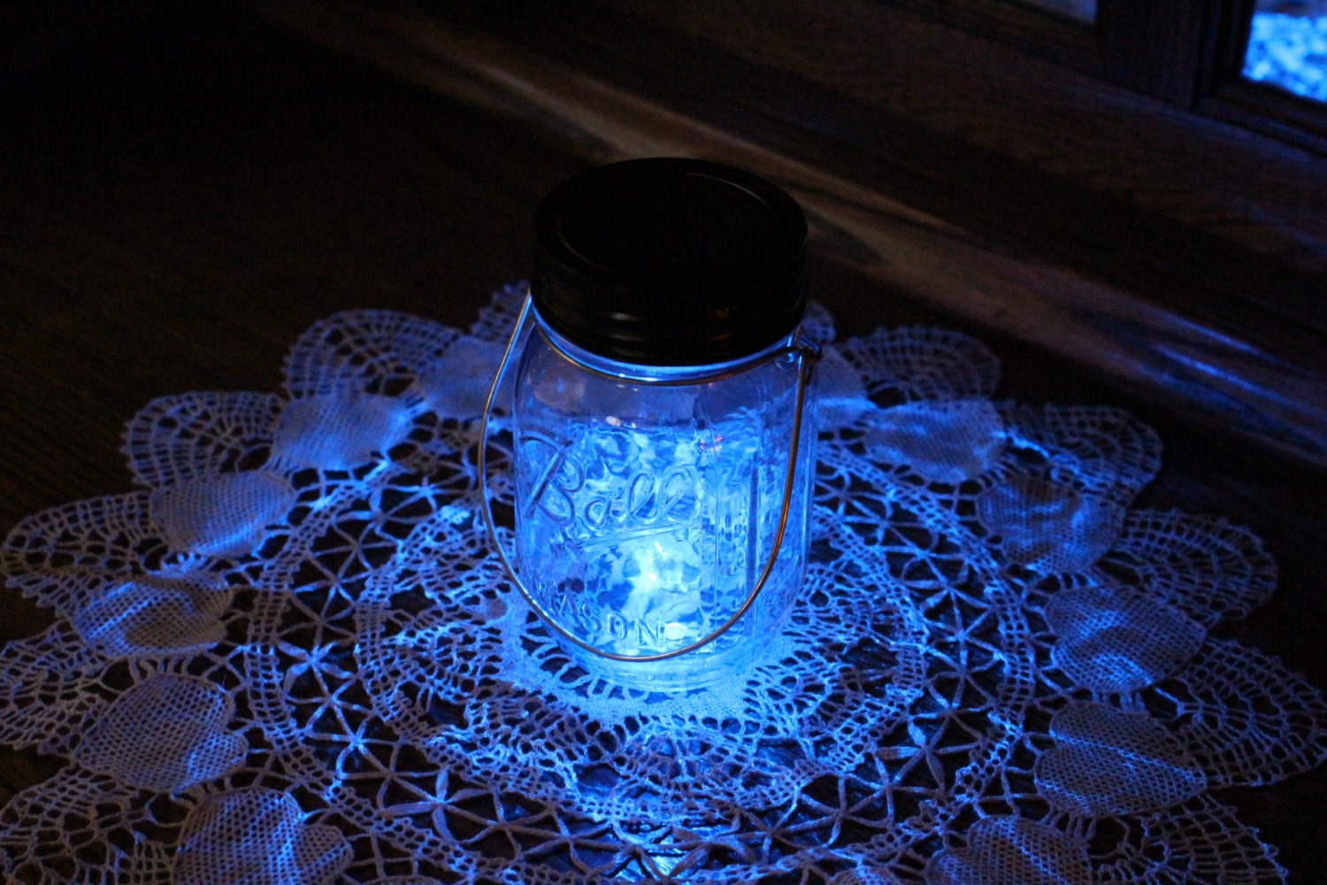 Mason Jar Solar Lid Light Twinkling Blue Angel Lights