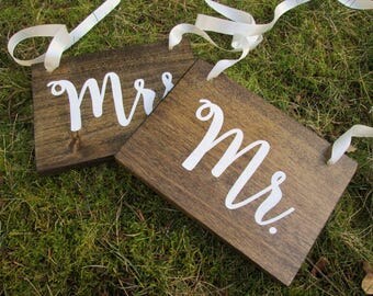 Mr & Mrs signs, wedding chair signs, hanging mr and mrs signs, rustic wedding signs, mr and mrs, bridal shower gift, mr and mrs wood signs