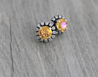 Crystal Bridal earrings, Crystal stud earrings, Bridal jewelry, Swarovski crystal earrings, Wedding earrings, Bridesmaid earrings, Vintage
