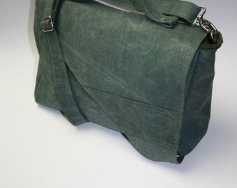 Handmade leather bag