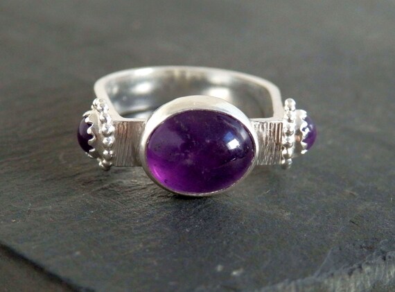 Amethyst gemstone ring / sterling silver ring / February