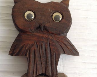 Wood Google Eye Owl. Vintage 1960, Modernist. Mod, Mid century, Danish Modern, Eames, Bojesen era.