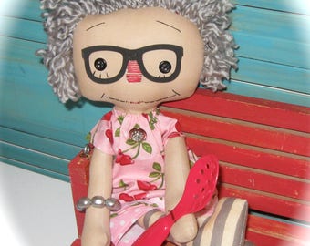 Raggedy Ann Annie-Grey Hair Nannie-Nana-Grandmother-Ragdoll-Loves to Cook-OOAK-MOTHER'S Day Gift