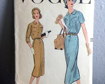 1950's Vogue Day Dress with Two Sleeve Lengths Pattern - Bust 36" - No. 9236