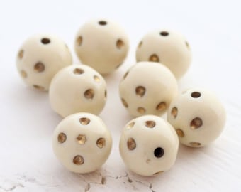 Ivory and Gold Dimpled Beads - Round Acrylic Beads - 14mm - 8 Beads