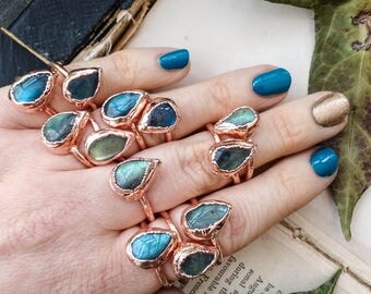 Labradorite Stacking Rings. Labradorite Ring. Stunning Hig Shine Labradorite Rings. Gem Stone Rings. Crystal Rings. Yoga Reiki. Vegan