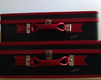 Vintage Navy Blue and Red Aeropack Suitcase.