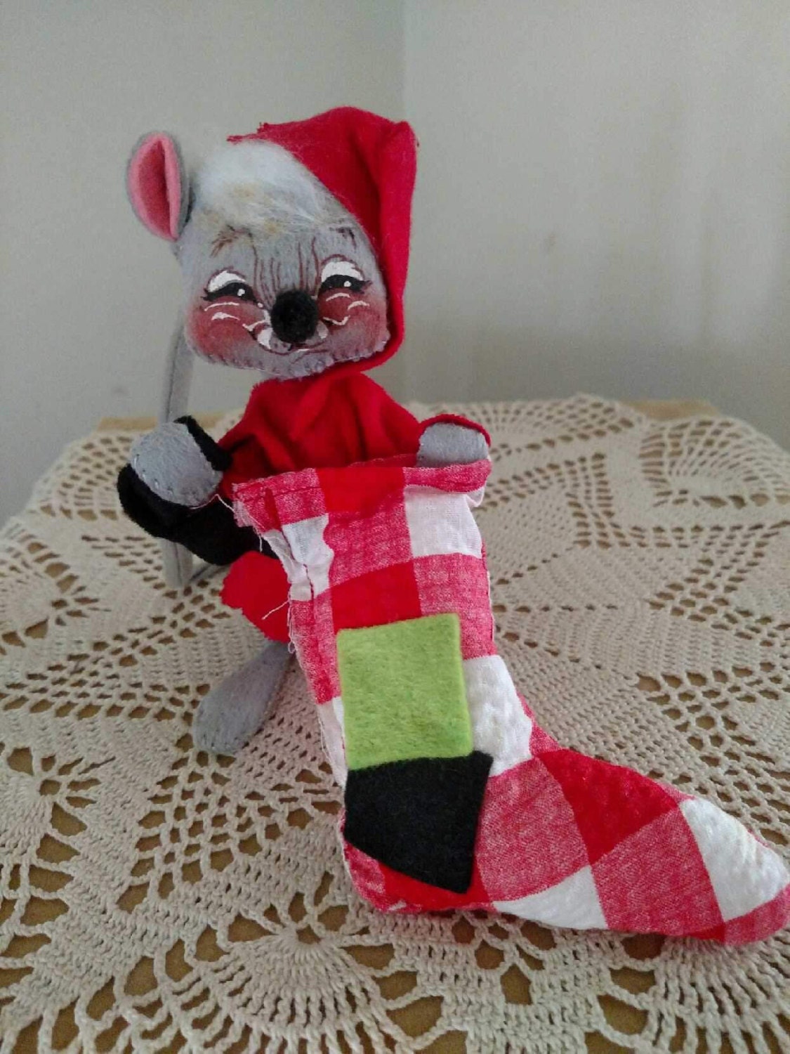 vintage annalee christmas mouse