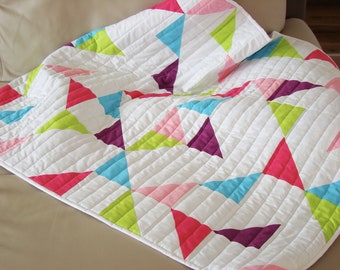 Modern Baby Girl Quilt / Quilt for Sale /Handmade Baby Quilt / Modern Baby Quilt / Toddler Quilt / Baby Blanket / Crib Quilt