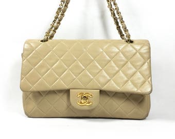 Authentic Chanel bag. Chanel shoulder bag. Vintage Chanel bag. Chanel flap bag. Beige Chanel bag. Chanel classic bag. Chanel quilted bag.