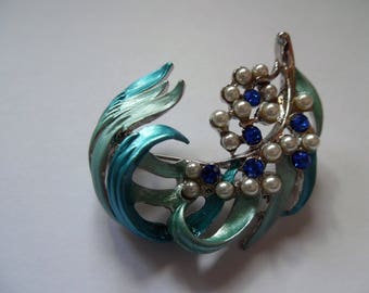 Vintage Brooch. Costume Jewellery Brooch. Retro Flower Brooch
