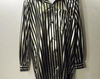 NWT NEW Gianna Women's Sz S Black Silver Metallic Striped Vintage Shirt