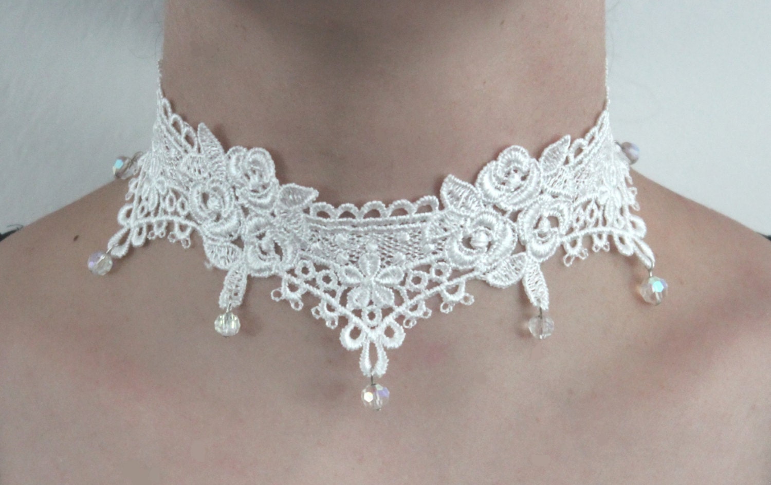 White crystal choker Clearance