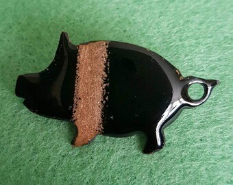 Enamel pig/piggy/piglet brooch pin badge