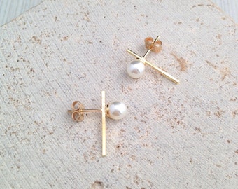 Pearl Bar Earring,Gold Bar Stud Earring,Pearl Bar Stud Earring,Pearl Stud Earring,Pearl Gold Geo Earring,Pearl Earring,Gold Bar Studs