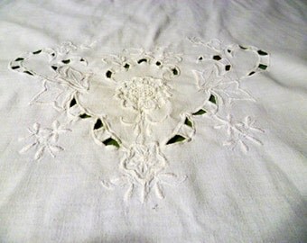 Vintage cotton table runner/Rectangular cotton tablecloth vintage