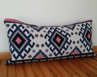 Turkish kilim pillow cover, 60x30cm, geometric, bohostyle, aztec pattern, ethnic pillow, handmade, bohemianstyle