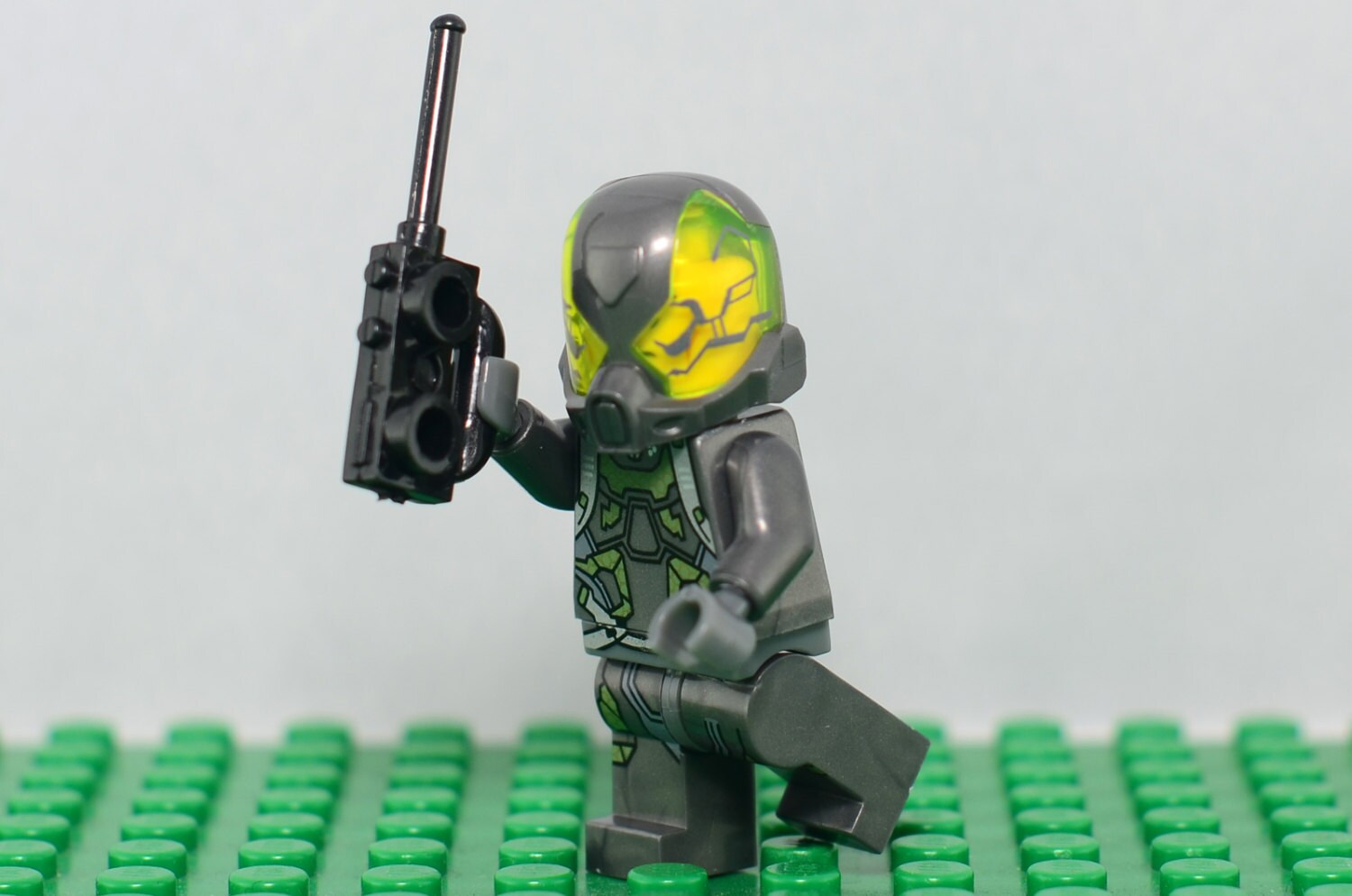 lego ant man yellowjacket