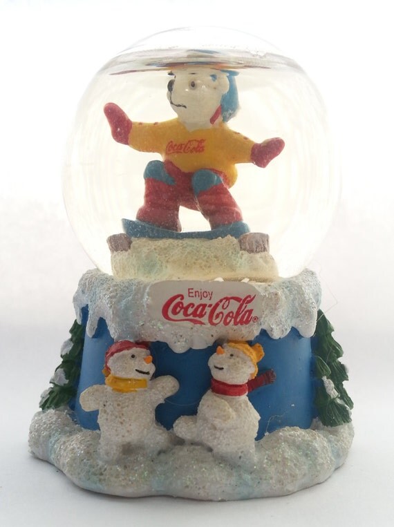 Coca-Cola Winter Magic Glitter Snow Globe Polar Bear