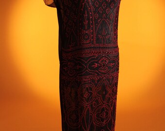 Vintage Original 1920's Black & Red Beaded Flapper Dress. Art Deco. Size Medium.