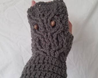 Cabled Owl Finger-less Gloves