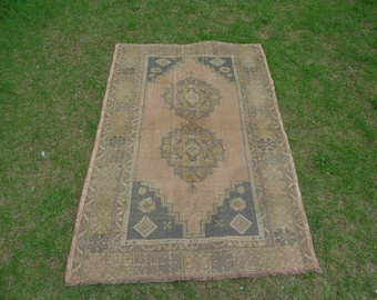 Turkish Oushak Rug, Vintage Turkish Rug, Vintage Oushak Rug, Pale Rug, Pastel Color Rug, Faded Rug, Soft Color Rug