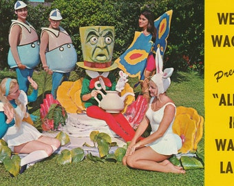 Alice in Waterland - Weeki Wachee - Florida - 1950s vintage antique postcard great condition unused