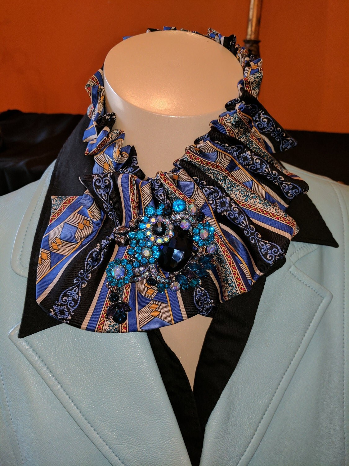 Ladies/Men custom neckwear