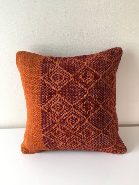 Peruvian Hand-Woven Pillow | TWELEVE