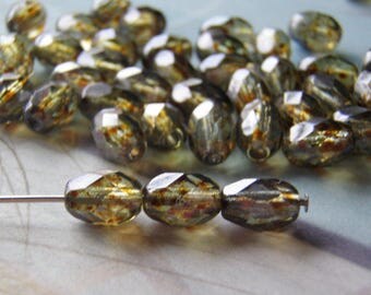Green Lumi Beads Faceted 8 x 6 Olive Shaped Oval Czech Glass 20 Beads