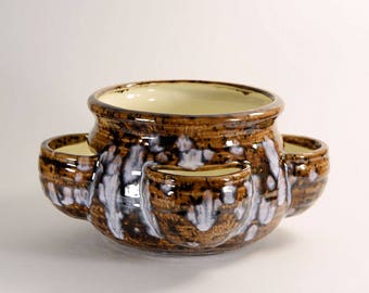 Strawberry Pot Planter Brown